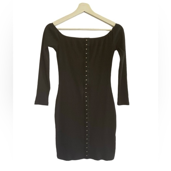 REVOLVE by the way. black off shoulder hook closure ribbed dress Size Small - Picture 1 of 12